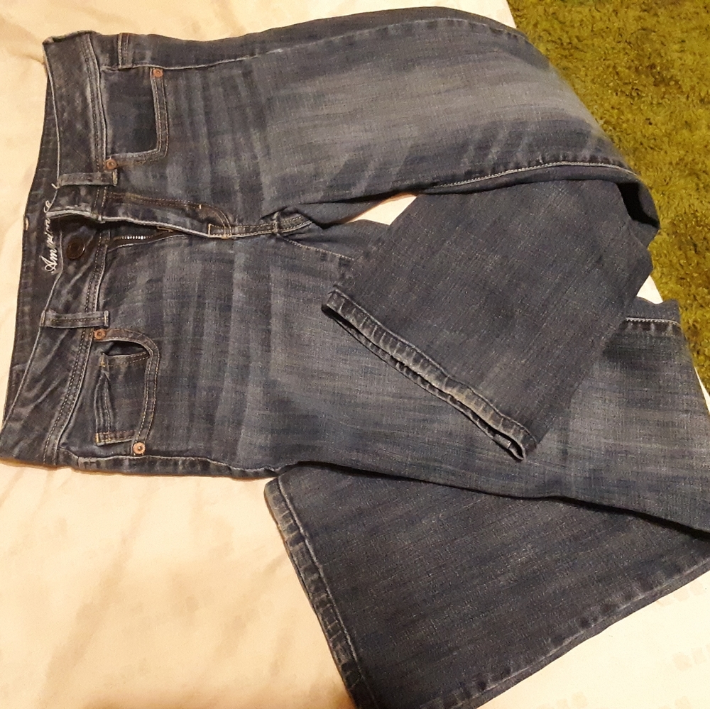 Womens size 6 boot cut jeans